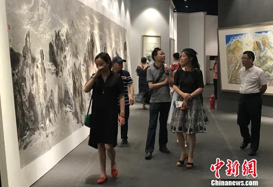 2017全國手工藝產(chǎn)業(yè)博覽會在上海開幕